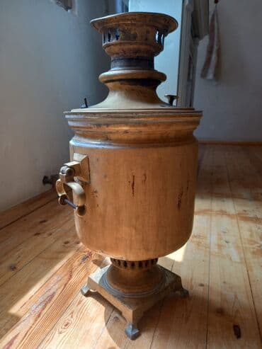 avtomatik qapı qolları: Salam. 1870 ci ilin samovardır. Василия Степановича Баташев — 10