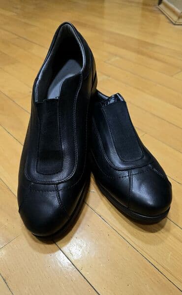 Toy paltarları və aksesuarları: Qara rəngli kişi slip-on ayaqqabısı - Model: bağsız slip-on, elastik — 2