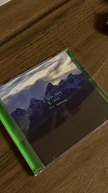 dvd rom: Məhsul: “Ye” – audio CD (2018) Format: Orijinal kompakt-disk, plastik — 1