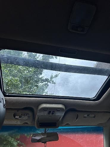 Nissan Pathfinder (R50) SUV – 5 qapı, qara rəng, benzinli avtomatik