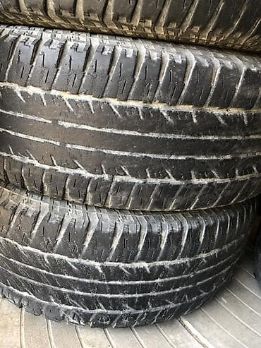 disk lada: İşlənmiş Şin Yokohama 265 / 65 / R 17 — 3