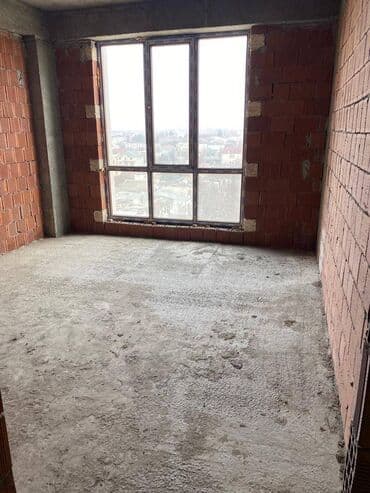 podmayak mənzillər: 3 otaqlı, Yeni tikili, 91 kv. m — 2