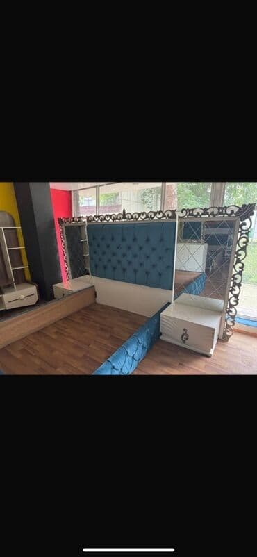 yazı masası ikinci əl: İkinəfərlik çarpayı, Komod — 1