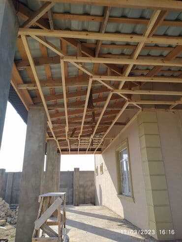 islenmis qapi pencere: Taxta mansarlarin yiqilmasi — 5