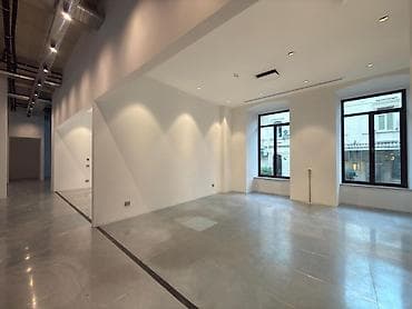 kiraye gence: İcarəyə verilir obyekt 860 m², Sahil m. Daha 4 şəklə bax Agentlik 1 — 6
