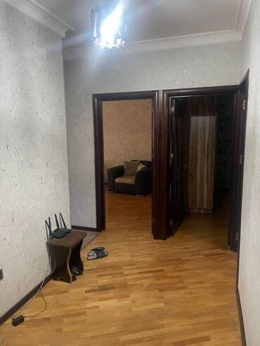 qəbələdə kirayə evlər: Nerimanov Təbriz küçəsi,9 mertebeli binanın, 9 cu mertebesində, 4 — 8