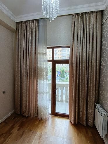 təcili mənzil alıram: Ünvan : Sumqayıt Bulvarı Kristal Abşeron 2. Mənzil 1 mərtəbədə — 4