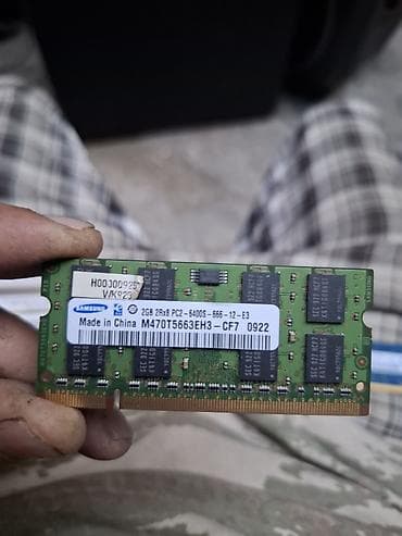 Noutbuk komponentləri: Latumab və digər markalı noutbuk operativ yaddaş modulları Ddr 2 4gb — 5