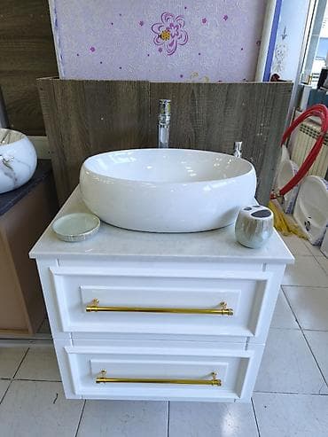 Hamam üçün lavabo və şkaf dəsti - Üstdan quraşdırılan, oval formalı