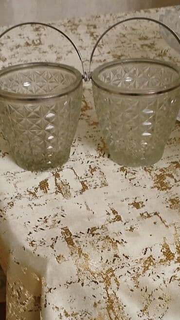 Süfrə ləvazimatları: Şüşə qab dəsti – 2 ədəd.Cutu30m. - Material: qalın, şəffaf şüşə - — 2