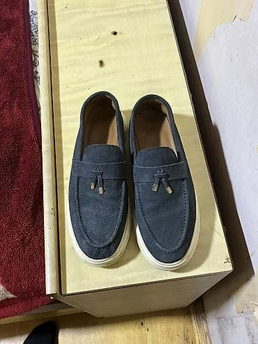 rizalli ayaqqabi: 42 — 1