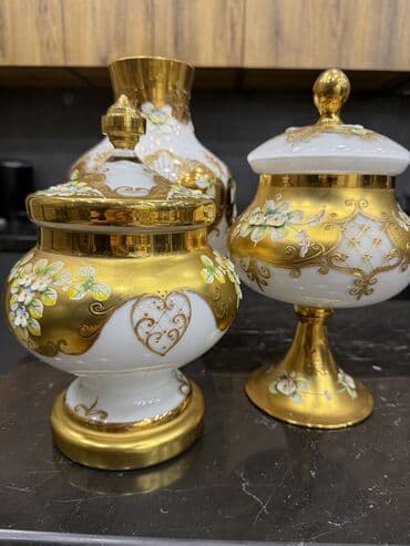 ручная швейна машина: 30 год, Стекло — 1