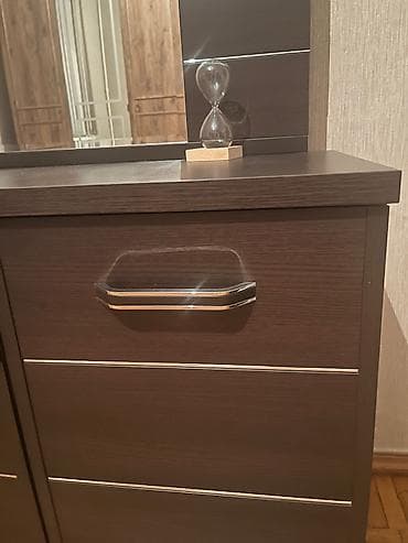 bellona: Kamod Bellona firmasi — 1