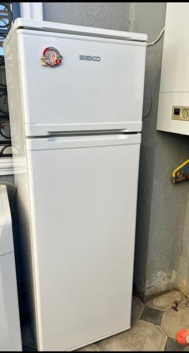 Мясорубки: 2 двери Beko Холодильник Продажа, цвет - Белый — 1