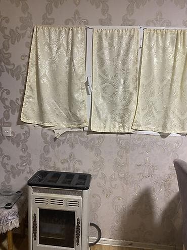 1 otaqli menzil satilir: 1 otaqlı, 23 kv. m, Yeni təmirli — 4