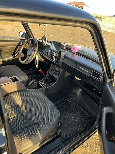 07 disk: VAZ (LADA) 2107: 1.6 l | 2011 il Sedan — 2