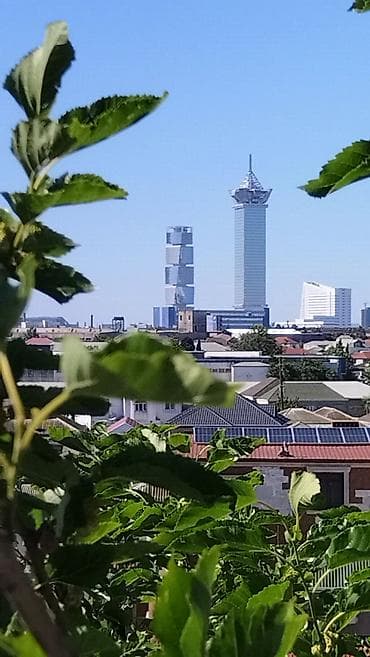 8 noyabr: 120 kv. m, 8 otaq, Su, Telefon, İşıq — 2