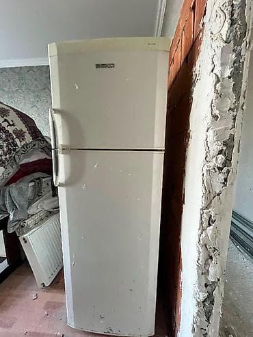 soyuducular 2 el: İşlənmiş 2 qapılı Beko Soyuducu Satılır, rəng - Ağ — 5