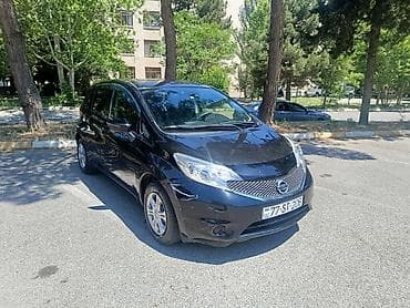 ucuz avto: Nissan Note, qara rəng, 5 qapı, şəhər üçün kompakt və ekanom maşındır — 1