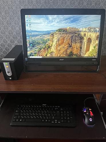 Acer hamısı-birində stolüstü kompüter dəsti - Model: Acer all-in-one