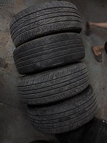225: 215 55 17 əla təkərlər bir kamplekt tək qiymət 90manat ver apar — 1