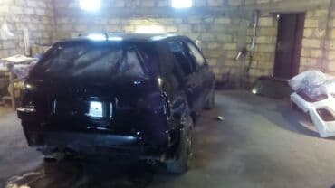 qadın üçün maşınlar: Volkswagen Golf: 2 l | 1993 il Sedan — 9