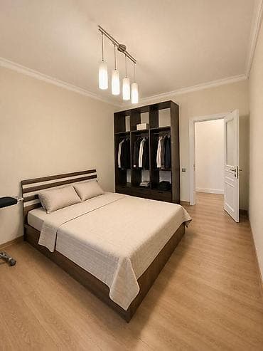 Mənzillər: İcarəyə verilir 3 otaqlı yeni tikili 150 m², Nizami m. Kateqoriya — 3