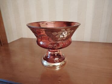 bəzək əşyası 9 hərfli: Kolleksiya üçün dekorativ əşyalar dəsti - Porselen fiqur: Zərif xanım — 7