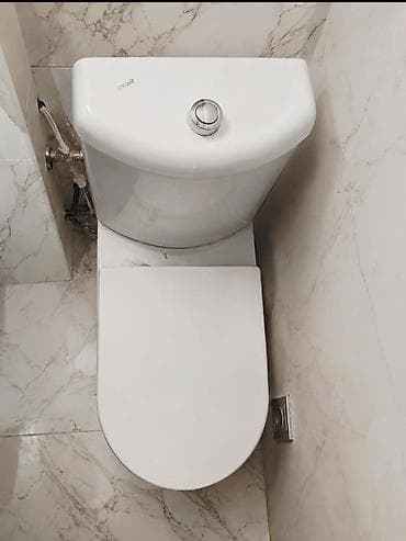 keramik: Kombinə edilmiş unitaz – bak və kasa birgə korpusda. - Rəng: ağ — 1