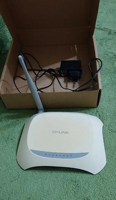 TP-Link simsiz Wi‑Fi router - Brend/model: TP‑Link (2.4 GHz seriyası;