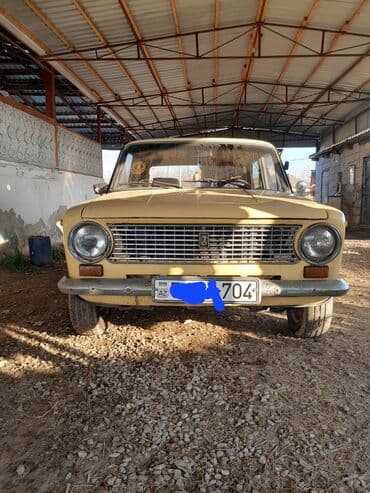 запчасти ваз 2107: Model: VAZ 2101 “Jiquli” Kuzov: sedan, bej rəng Sükan: sol Yanacaq — 1