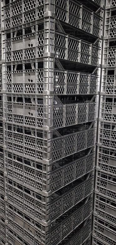 beton konteyner: Məhsul: Plastik anbar və logistika yeşikləri Təsvir: - Material — 2