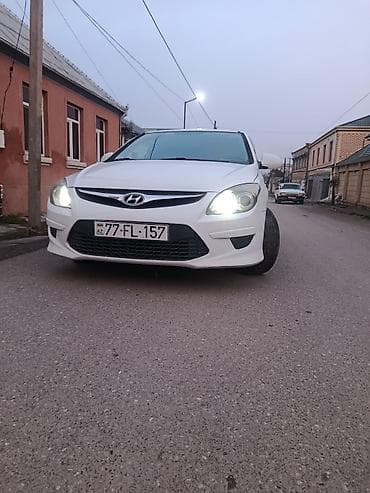bmw e39 manitor: Hyundai i30: 1.6 l | 2010 il Hetçbek — 9