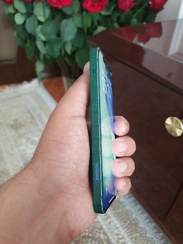 perexadnik iphone: IPhone 12, Mavi, Face ID — 7