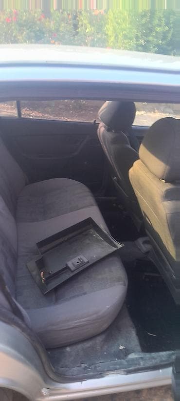 afdamabiler: Daewoo Nexia: 1.5 l | 2010 il Sedan — 3