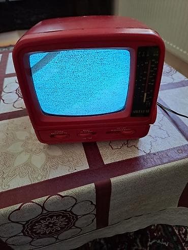 islenmis telvizorlar: Tv 70 manat batereya ve tokla isleyir — 2