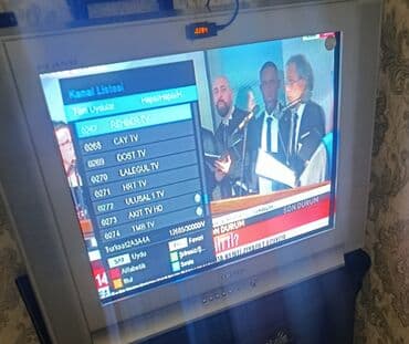 dırnağ aparatı: İşlənmiş Televizor Samsung 70" Ünvandan götürmə — 3