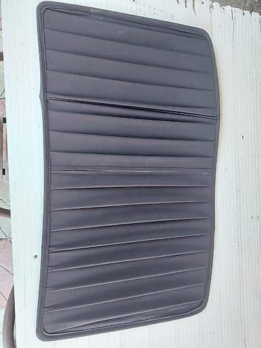 lizingde olan avtomobiller: Opel Vectra B Üçün Pərdə.
Cırığ sökük yoxdu.
Yaxşı vəzyətdədi — 2