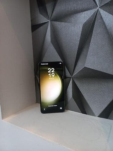 samsung kohnə: Samsung Galaxy S23, 256 GB, rəng - Yaşıl, Simsiz şarj — 3