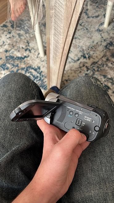 70d: Canon LEGRIA FS307 videokamera Xüsusiyyətlər: - 41x Advanced Zoom — 3