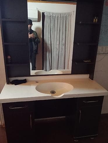 Berber şkafi satilir az istifade olunub 10-15 gun istifade olunub — 3