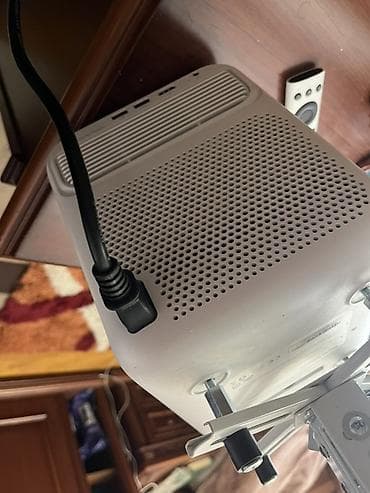 zoom: İşlənmiş Portativ Proyektor — 6