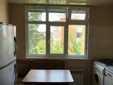 minsk 125: Bakı, 2 otaqlı, Köhnə tikili, 35 kv. m — 10