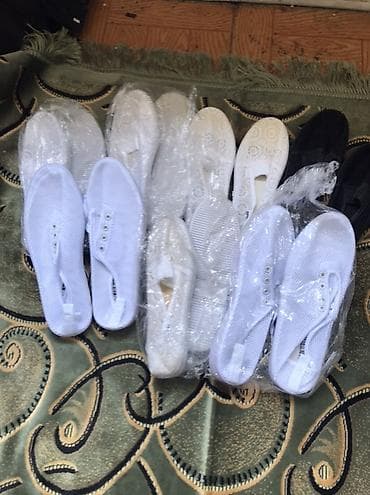 tek pencek: Qadın ayaqqabıları dəsti - Nəfəsalan tekstildən gündəlik slip-on — 1