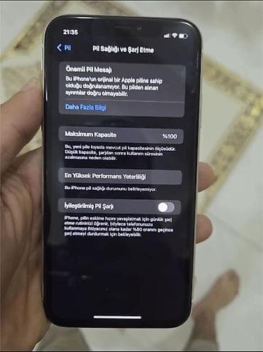 lords mobile: IPhone 11, 128 GB, Gümüşü, Face ID — 1