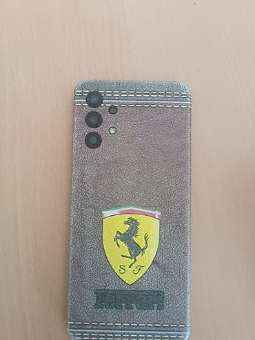 A32 64\4 arxasına vinil cəkilib problemi yoxdu