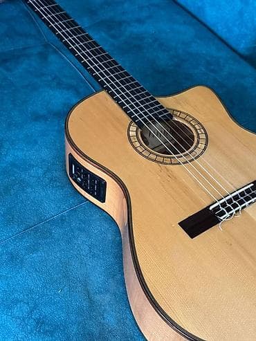 gitara: Gitaranın markası şəkillərdə yazılıb sadəcə kosmetik problemləri var — 2