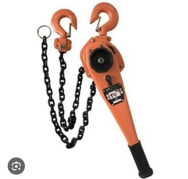 mator yuyan aparat: Bu, əl ilə idarə olunan, qaldırıcı qarmaqları olan, yük qaldırmaq üçün — 1