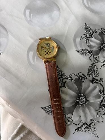 saat romanson: İşlənmiş, Qol saatı, Louis Vuitton, rəng - Qızılı — 2