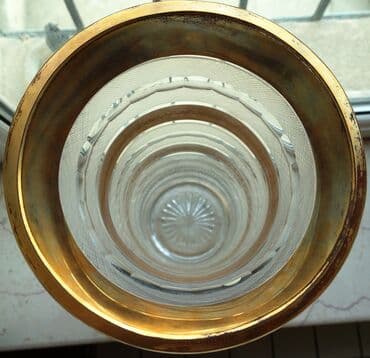 kala gul: Güldan Bohemia Tərkibi 24% massikot mineraldan (PbO) ibarət xrustal — 3